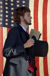 Danny Russel as Abe Lincolon